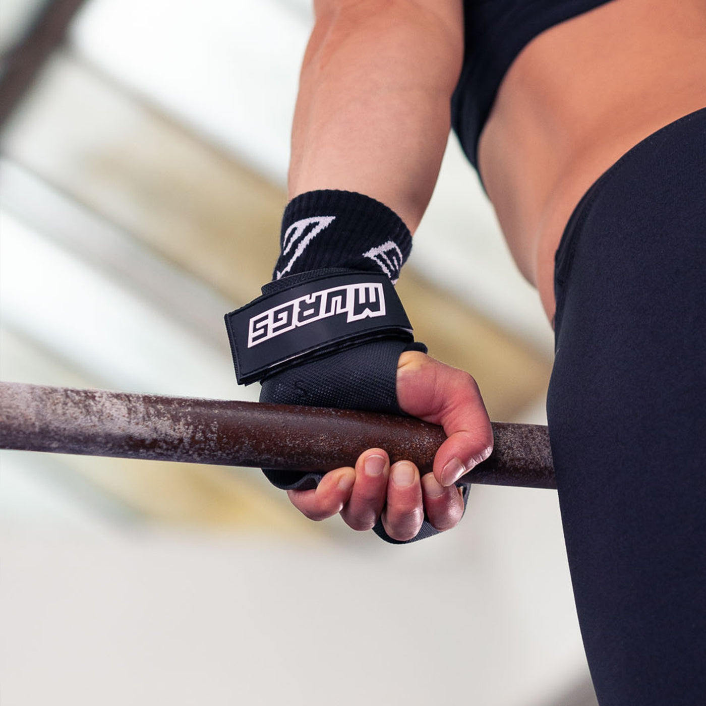 Muscle up in Murgs Crossfit grips