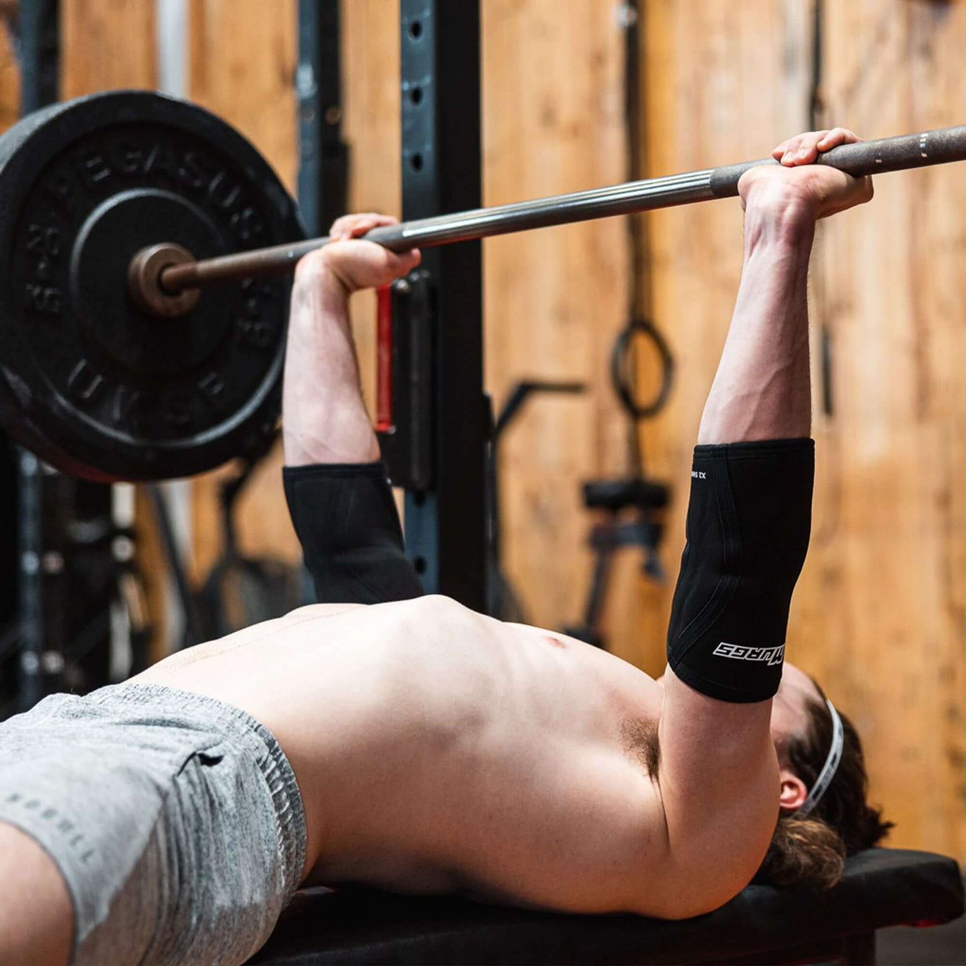 Crossfit Athlete lifting with Murgs x2 Elbow Sleeve